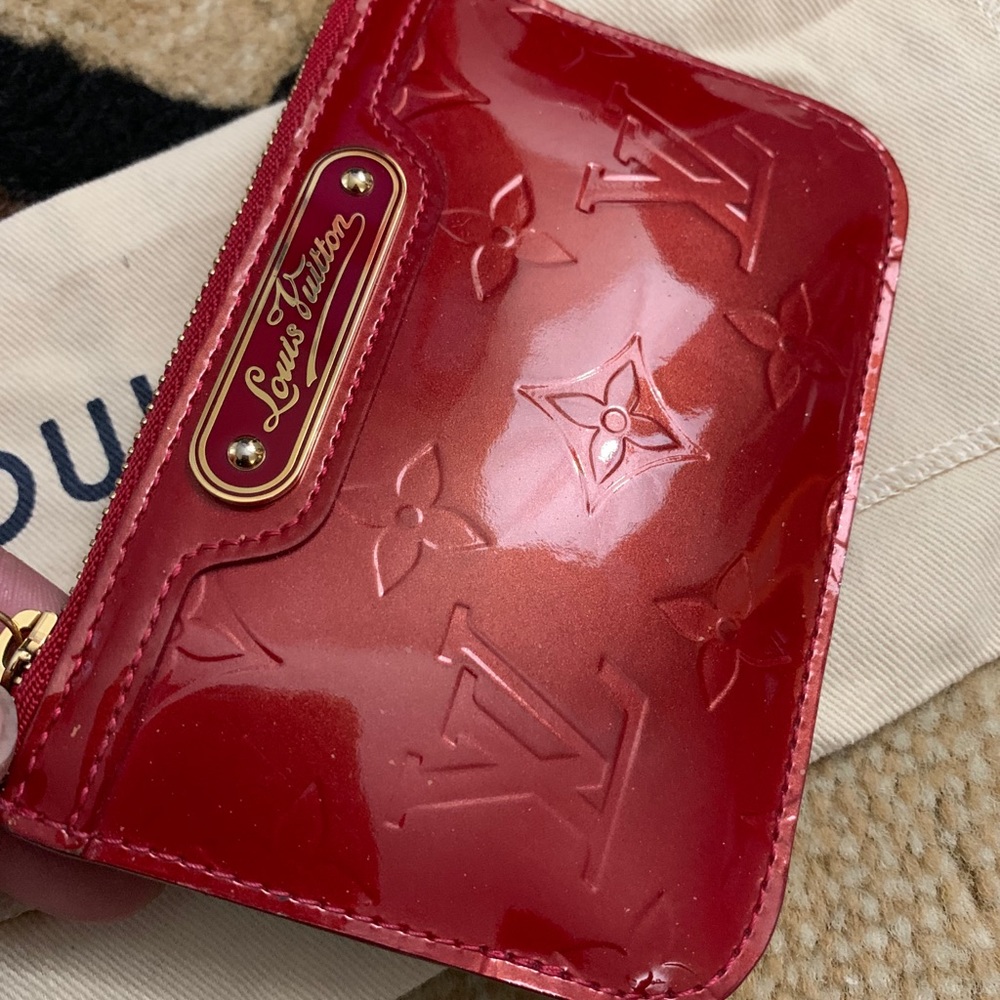 Vernis coin pouch